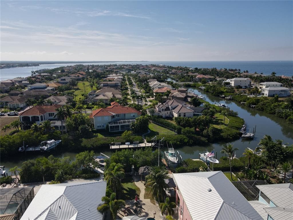 1316 APOLLO BEACH BOULEVARD, APOLLO BEACH, FL, 33572 photo 5