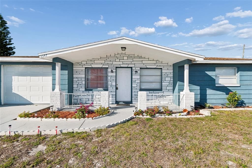 3347 ROXBURY Drive, HOLIDAY, FL 34691 photo 5