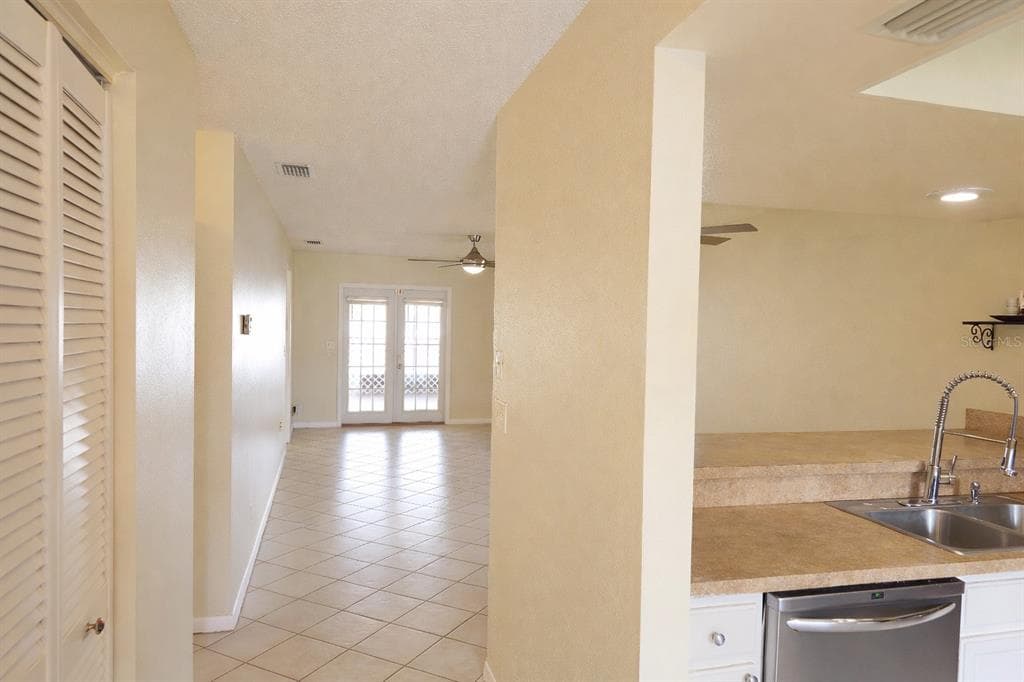 7360 ULMERTON ROAD Unit 20F, LARGO, FL 33771 photo 4