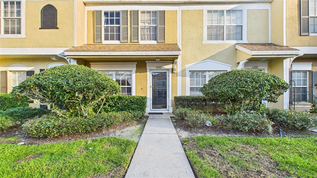 1250 REDONDO WAY, WESLEY CHAPEL, FL 33543 photo 2