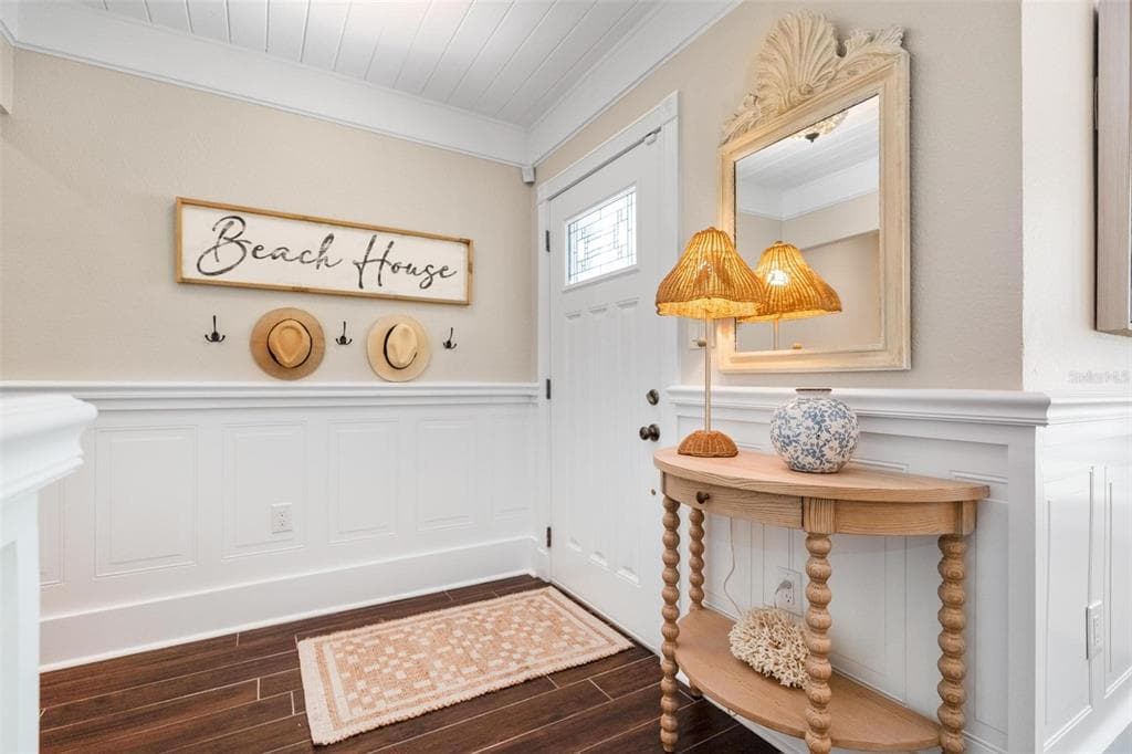 58 ASTER Street, CLEARWATER BEACH, FL 33767 photo 4