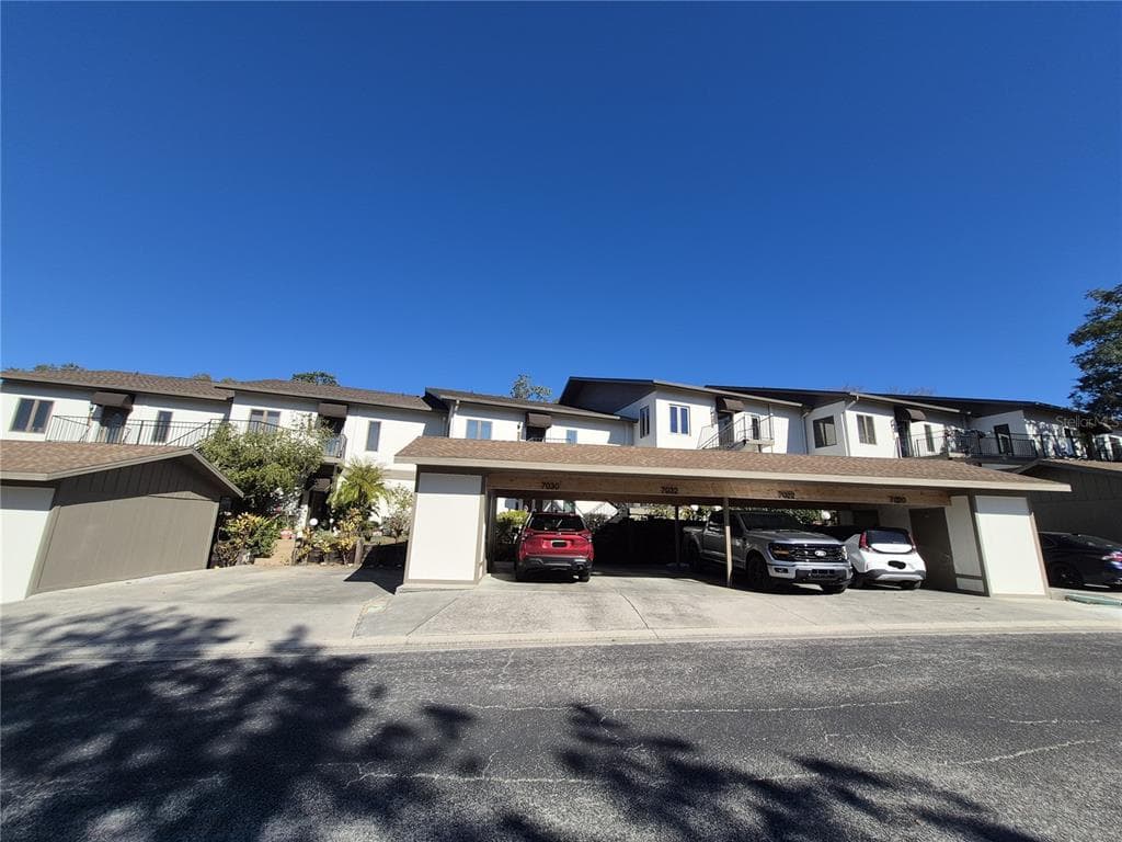 7032 RIVER RUN BOULEVARD, WEEKI WACHEE, FL 34607 photo 3