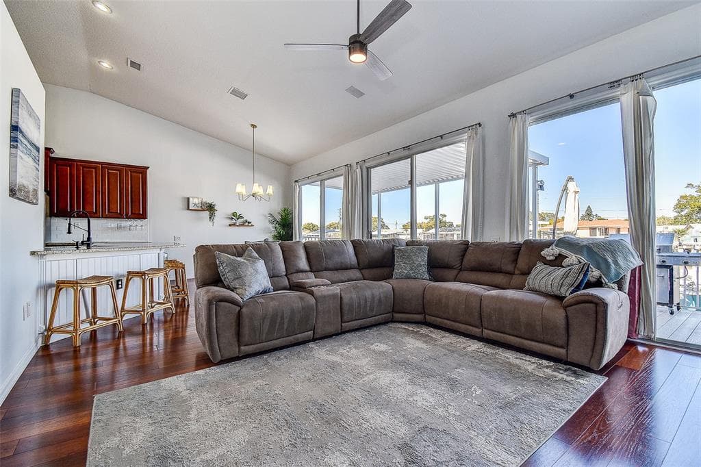 5309 BOARDWALK STREET, HOLIDAY, FL 34690 photo 4