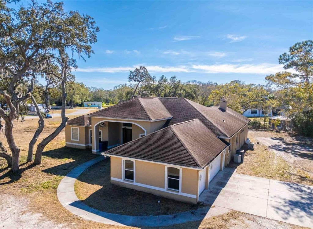 6004 LAKESIDE Drive, LUTZ, FL 33558 photo 3