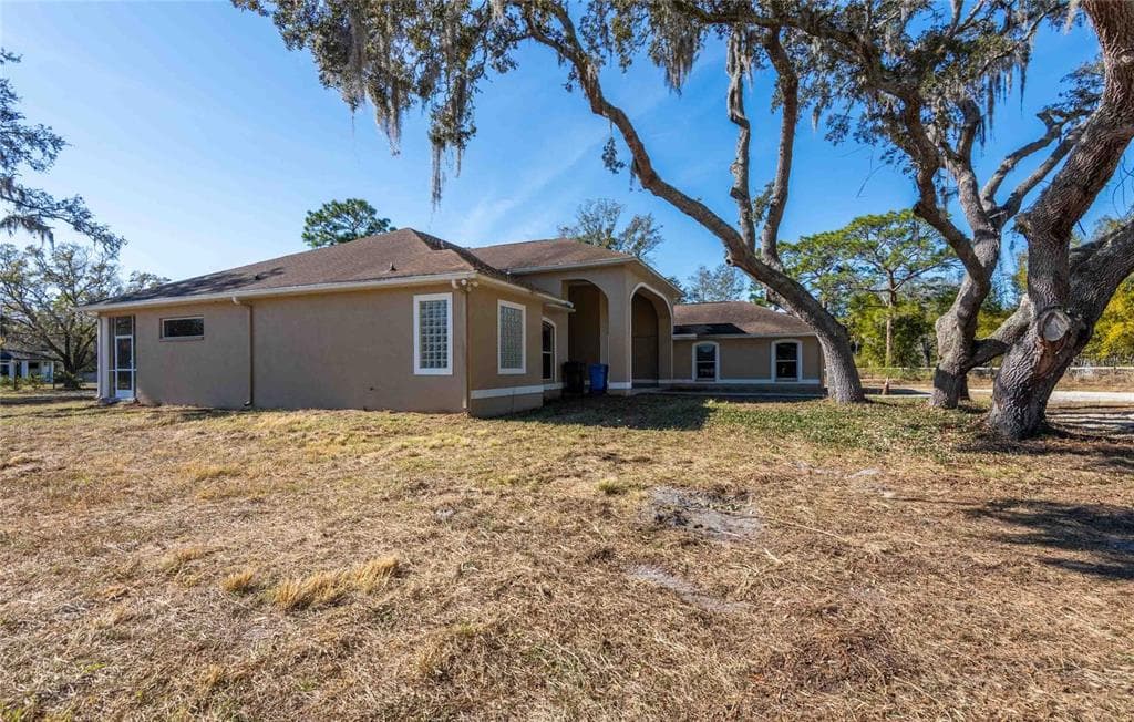 6004 LAKESIDE Drive, LUTZ, FL 33558 photo 5