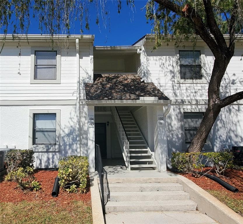 103 MEADOW LANE Unit 103, OLDSMAR, FL 34677 photo 2