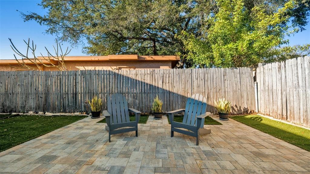 2033 58TH LANE, CLEARWATER, FL 33760 photo 4