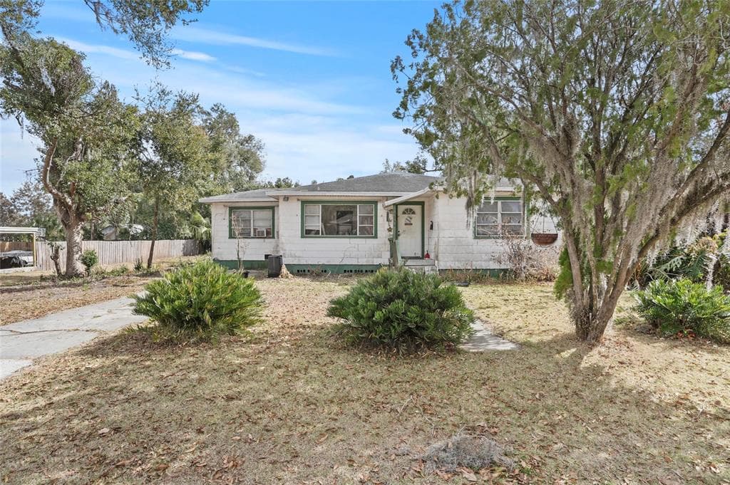 13750 13TH Street, DADE CITY, FL 33525