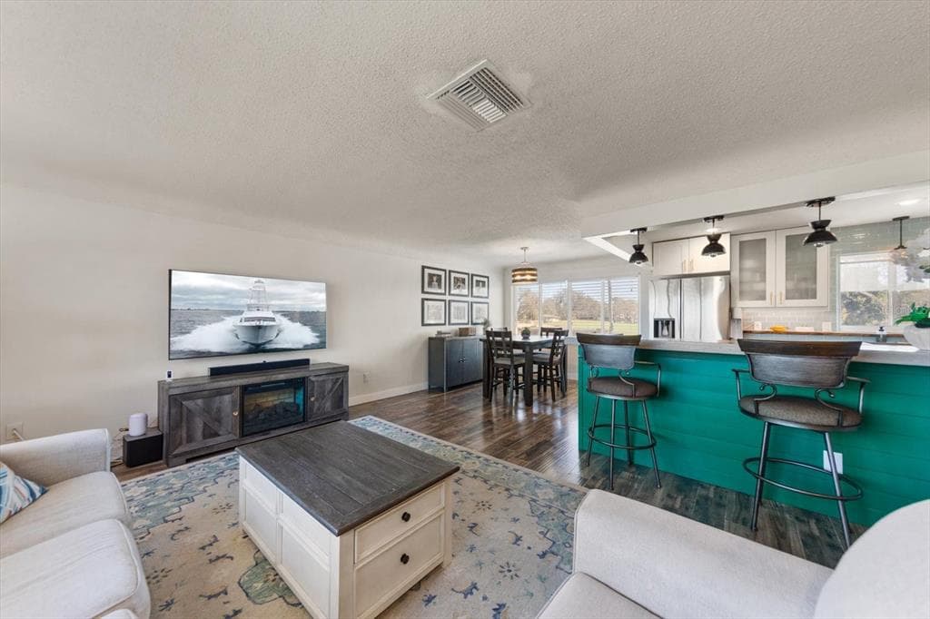 6511 AUGUSTA Boulevard, SEMINOLE, FL 33777 photo 5