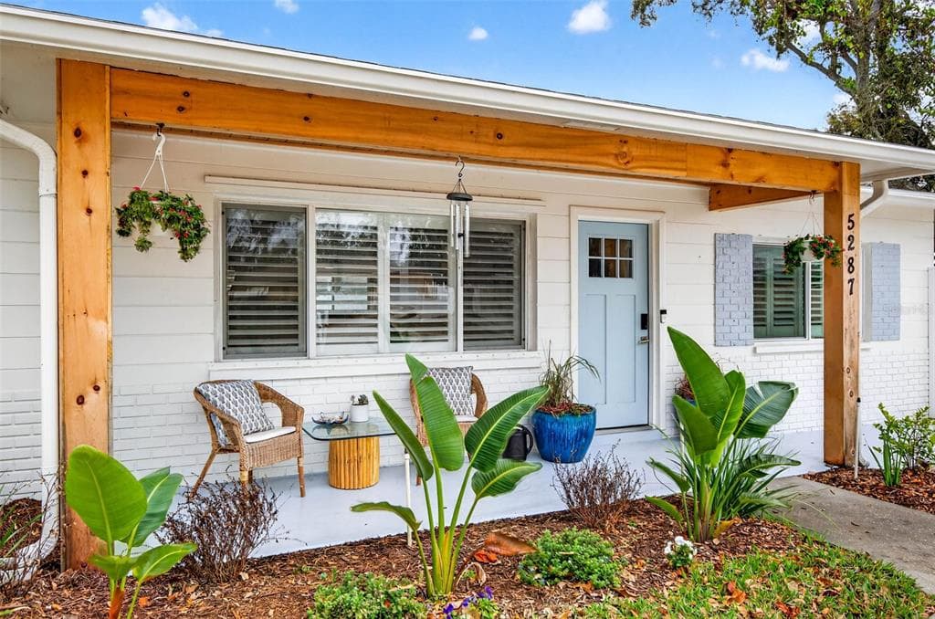 5287 99TH WAY, SEMINOLE, FL 33708