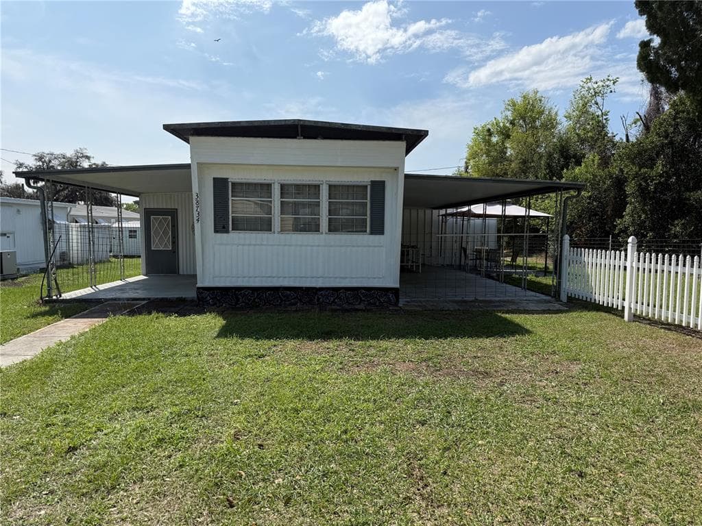 38734 MINNESOTA AVENUE, ZEPHYRHILLS, FL, 33542