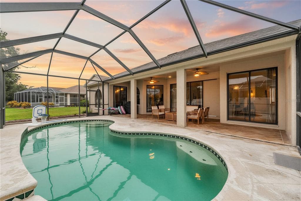 821 GREENVIEW DR, APOLLO BEACH, FL, 33572 photo 2