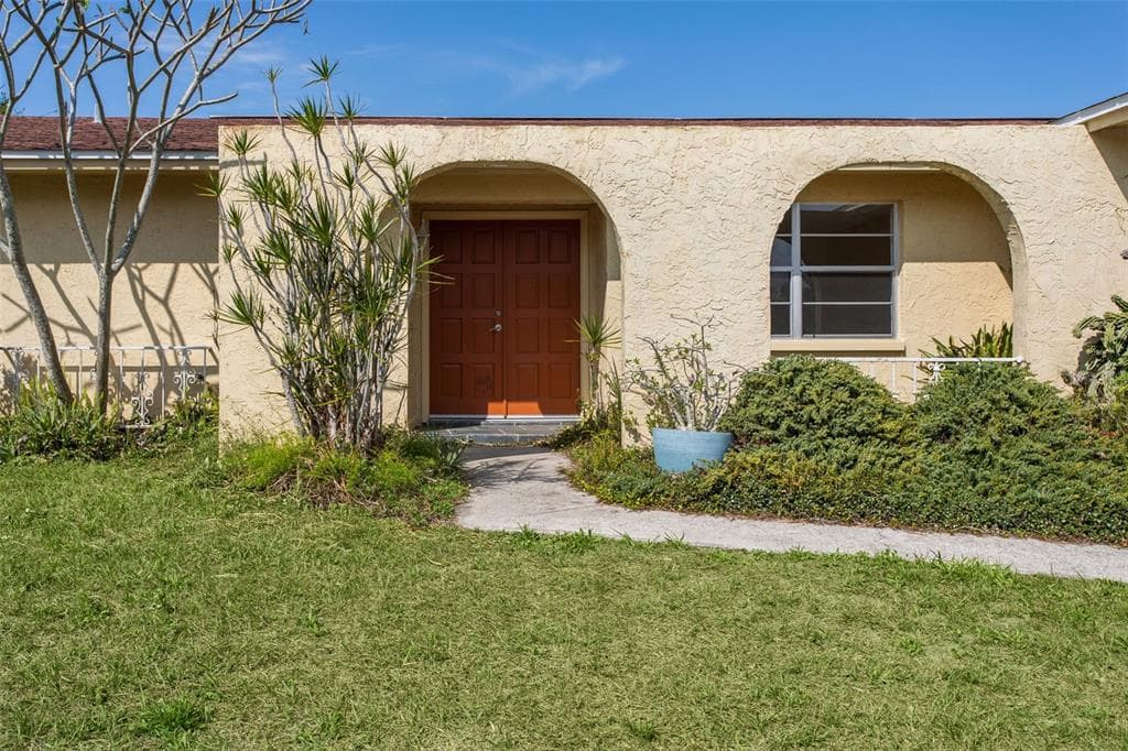 1354 BUCKINGHAM DR, CLEARWATER, FL, 33756 photo 3