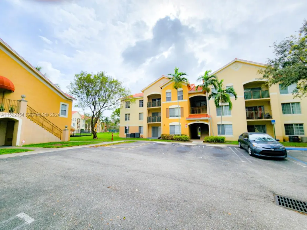 4151 San Marino Boulevard 202, West Palm Beach, FL 33409