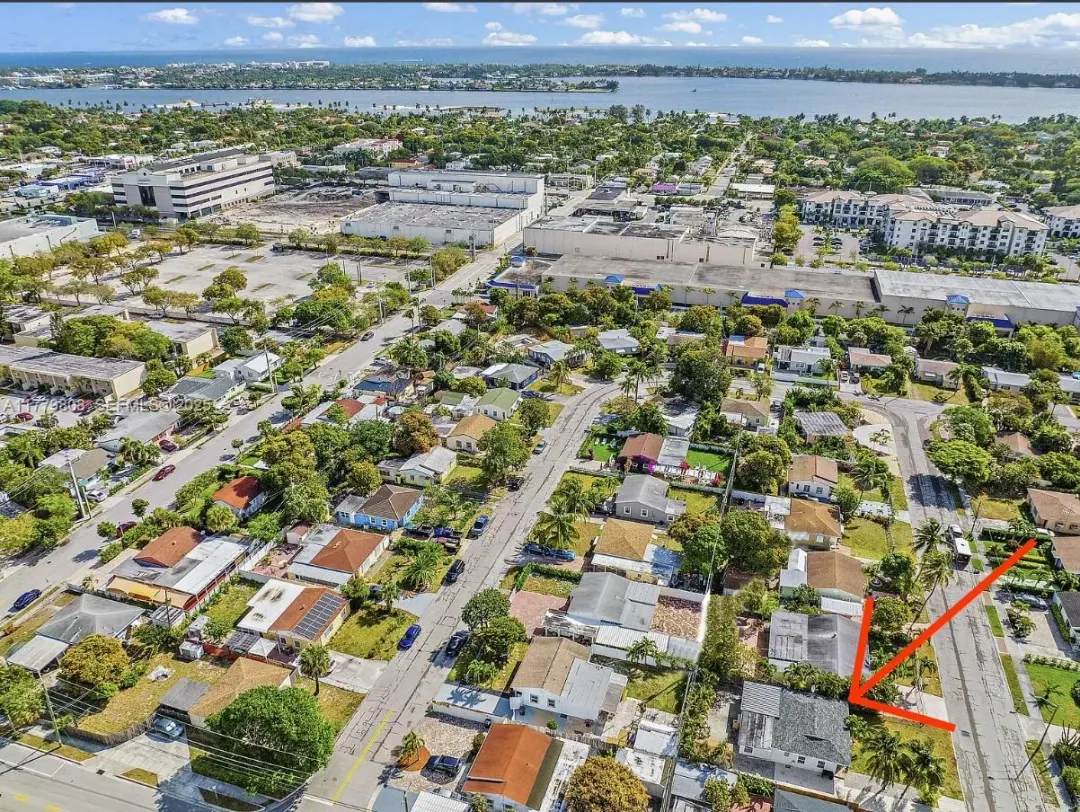 621 Hudson Road, West Palm Beach, FL, 33405