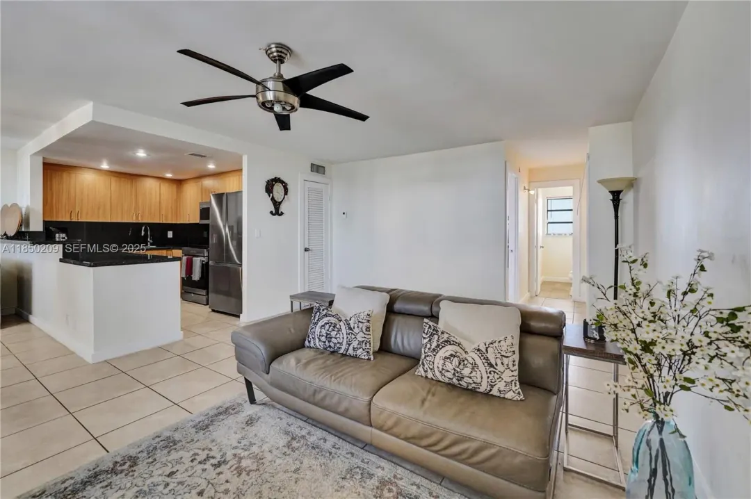 1811 Jefferson Street 606, Hollywood, FL 33020