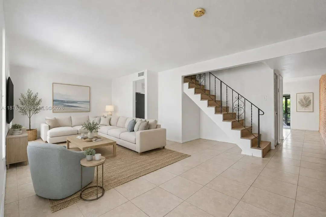 2607 NW 47th Lane 3304, Lauderdale Lakes, FL 33313