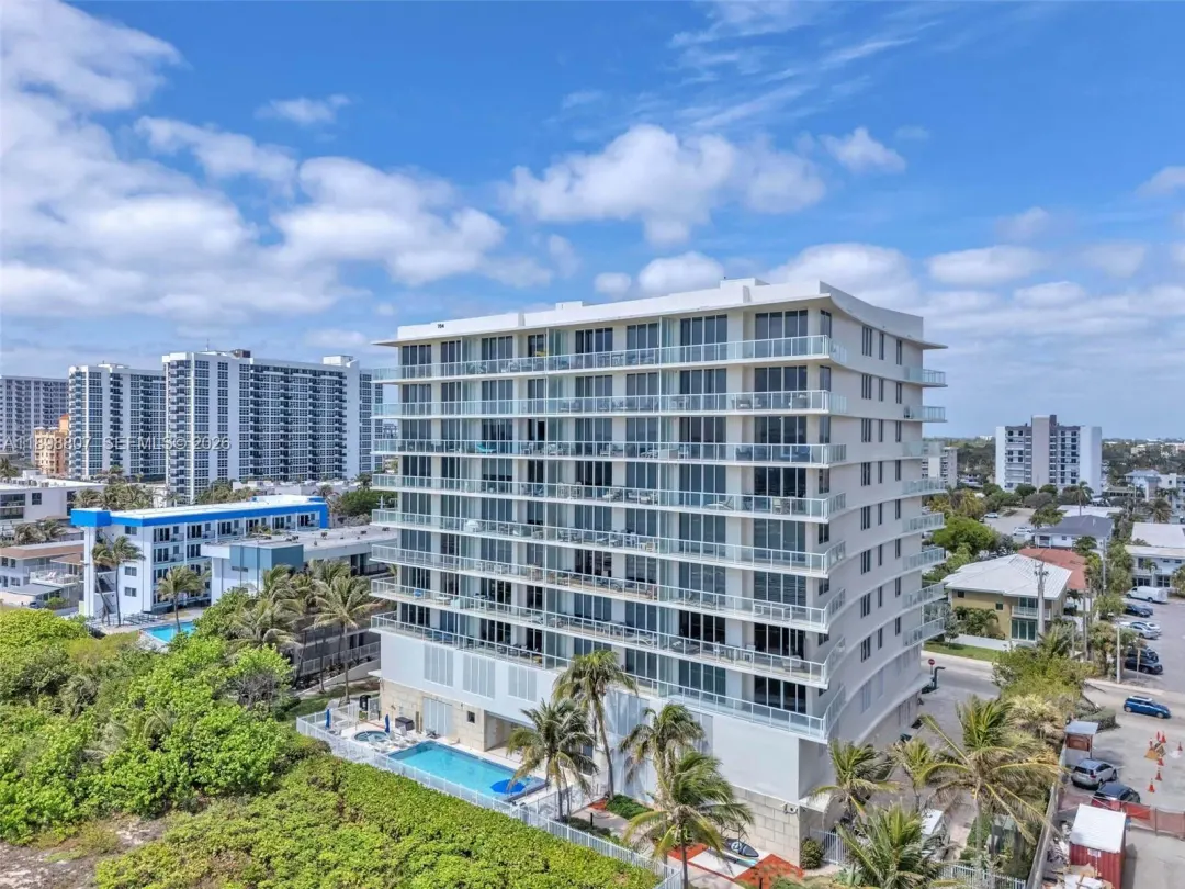 704 N Ocean Boulevard 804, Pompano Beach, FL 33062