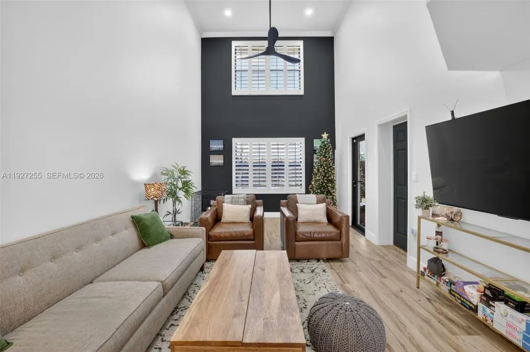 237 City View Drive 237, Fort Lauderdale, FL 33311