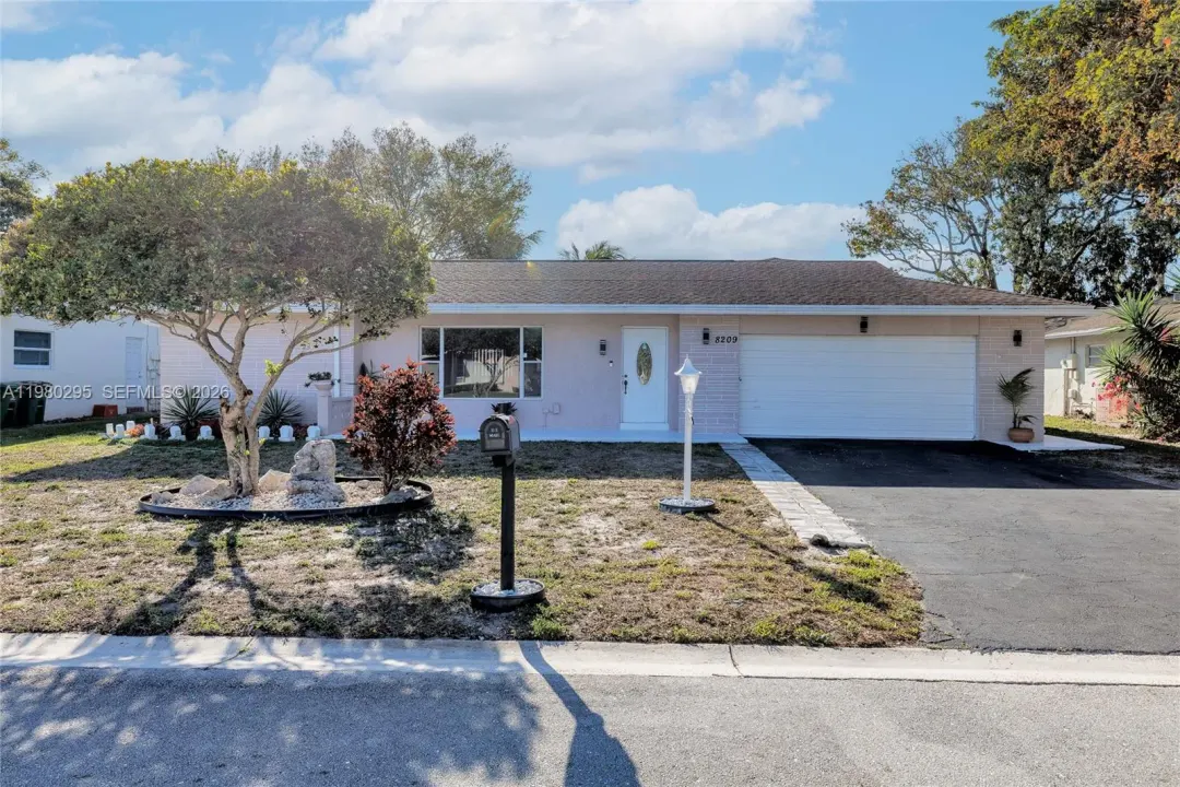 8209 NW 91st Avenue, Tamarac, FL, 33321