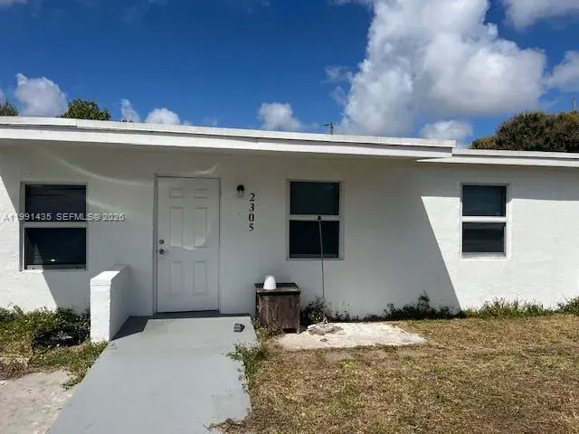 2305 NW 13 Court, Fort Lauderdale, FL, 33311