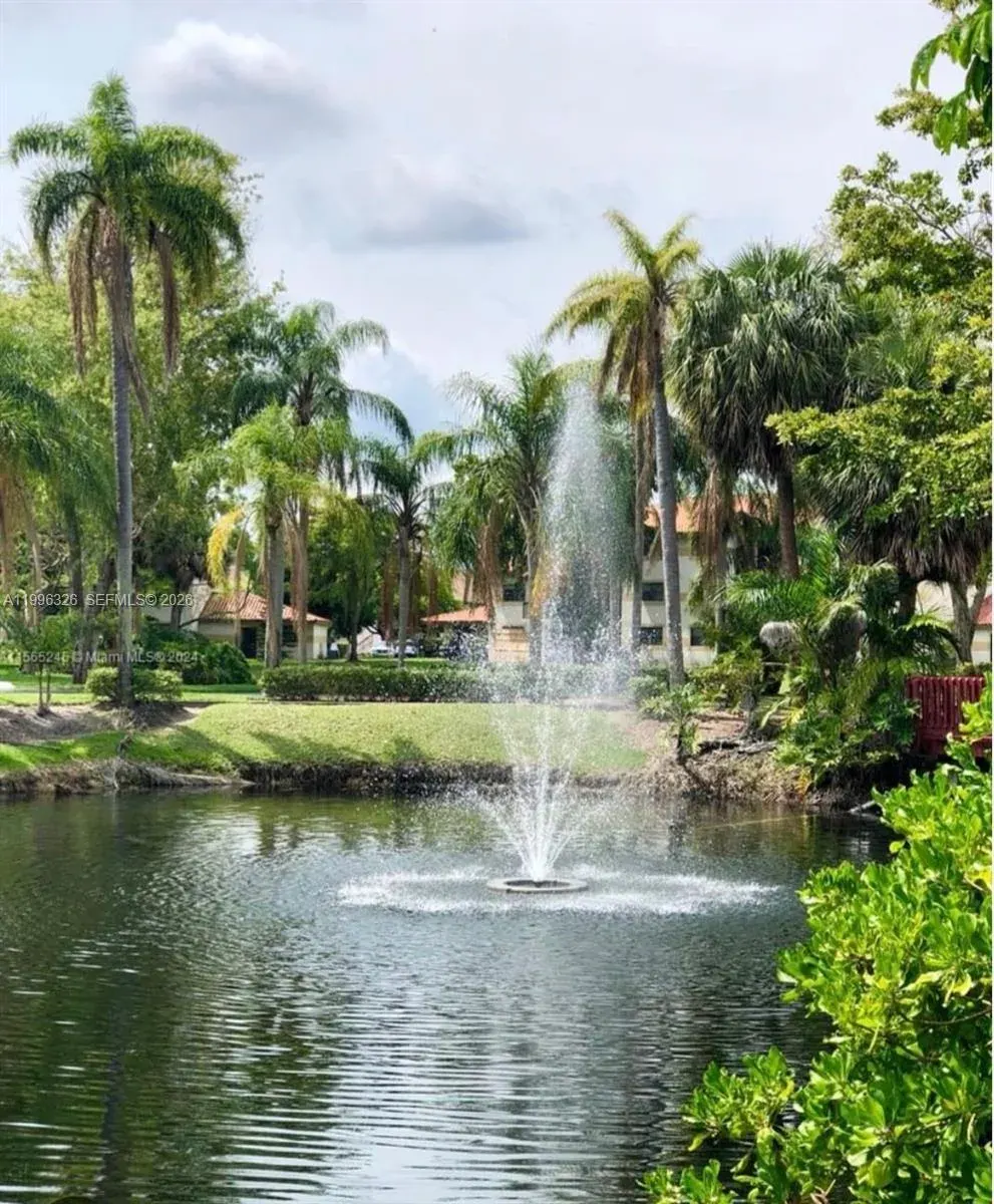 9885 Nob Hill Court 9885, Sunrise, FL 33351
