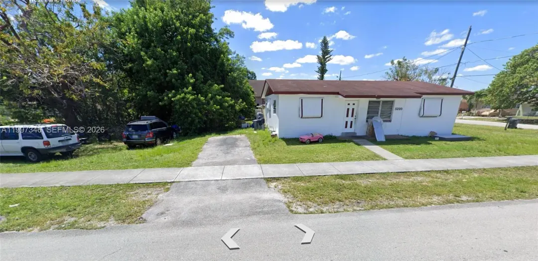5200 SW 21st Street, West Park, FL 33023