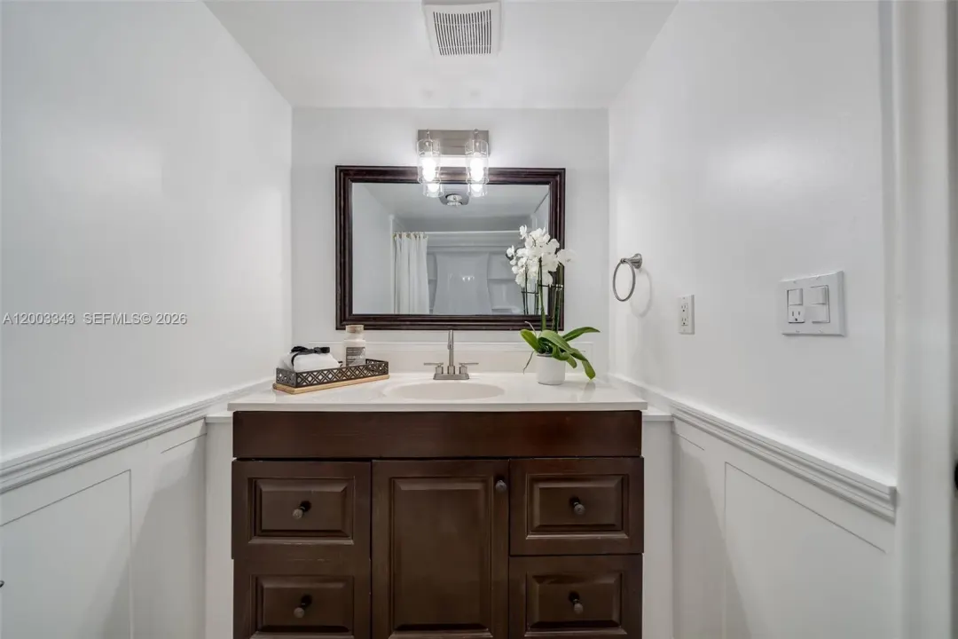 4770 NW 21st Street 208, Lauderhill, FL 33313
