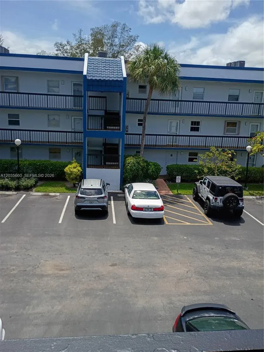 Address Withheld, Margate, FL 33063