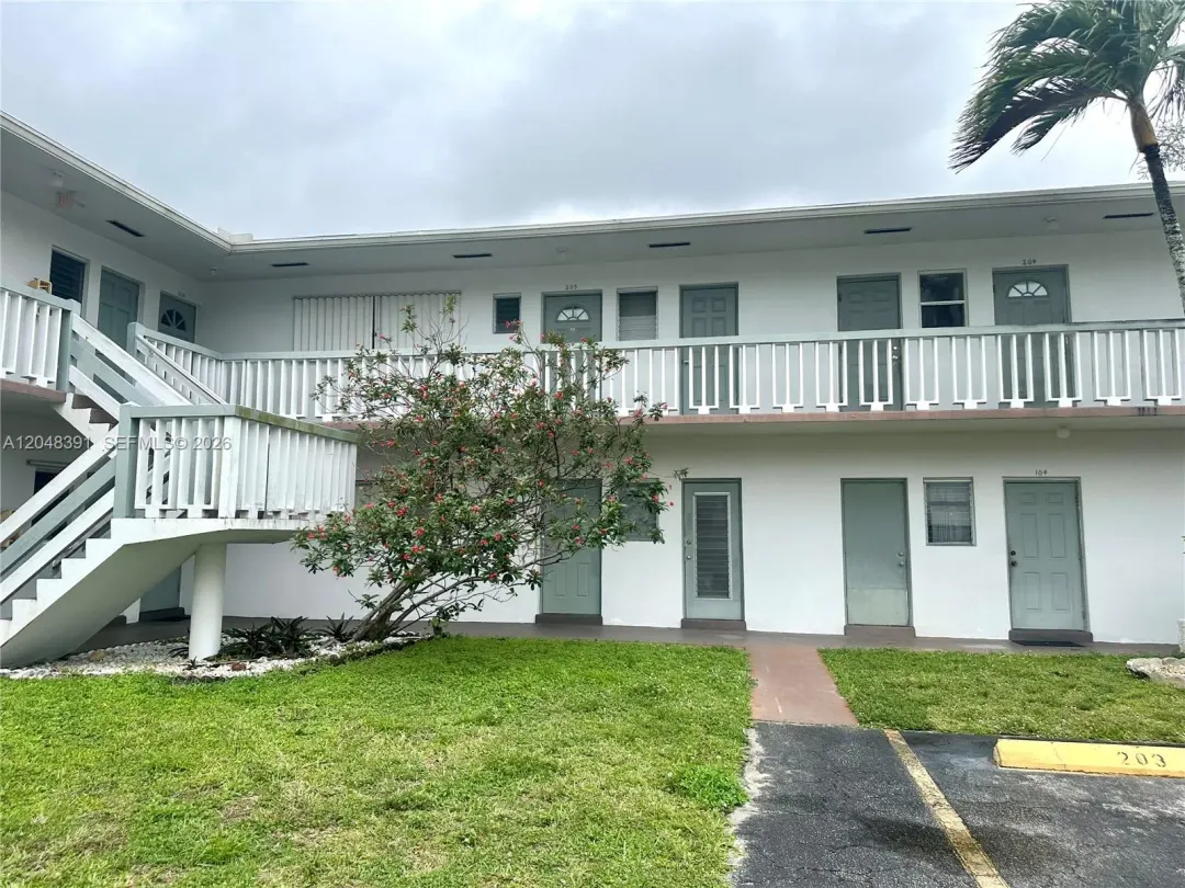 6740 Arbor Drive, Unit 204, Miramar, FL, 33023