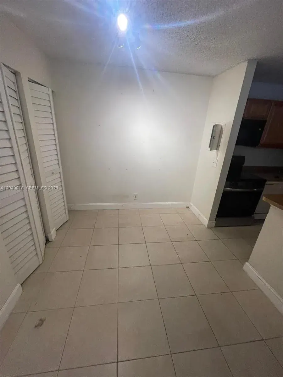 10773 Cleary Boulevard 103, Plantation, FL 33324