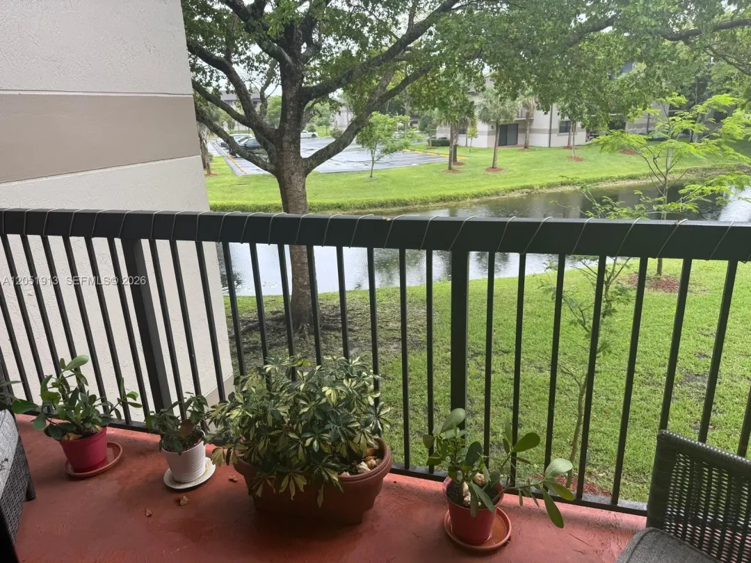 Address Withheld, Sunrise, FL 33351