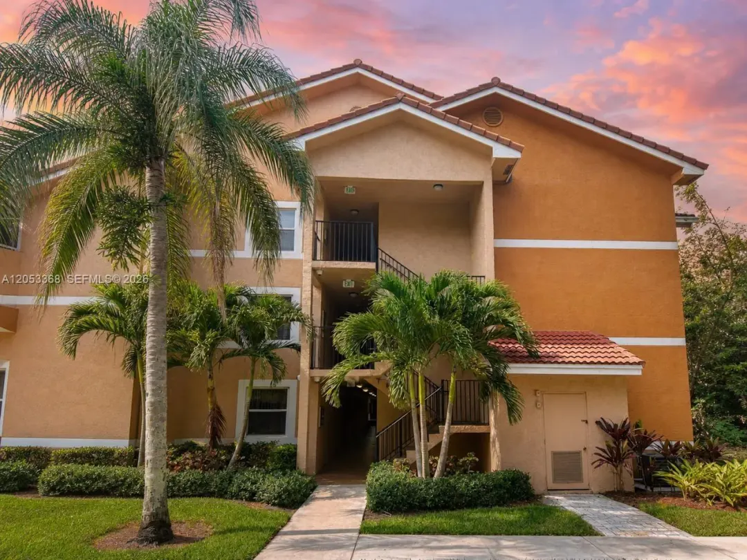 8851 Wiles Road 208, Coral Springs, FL 33067
