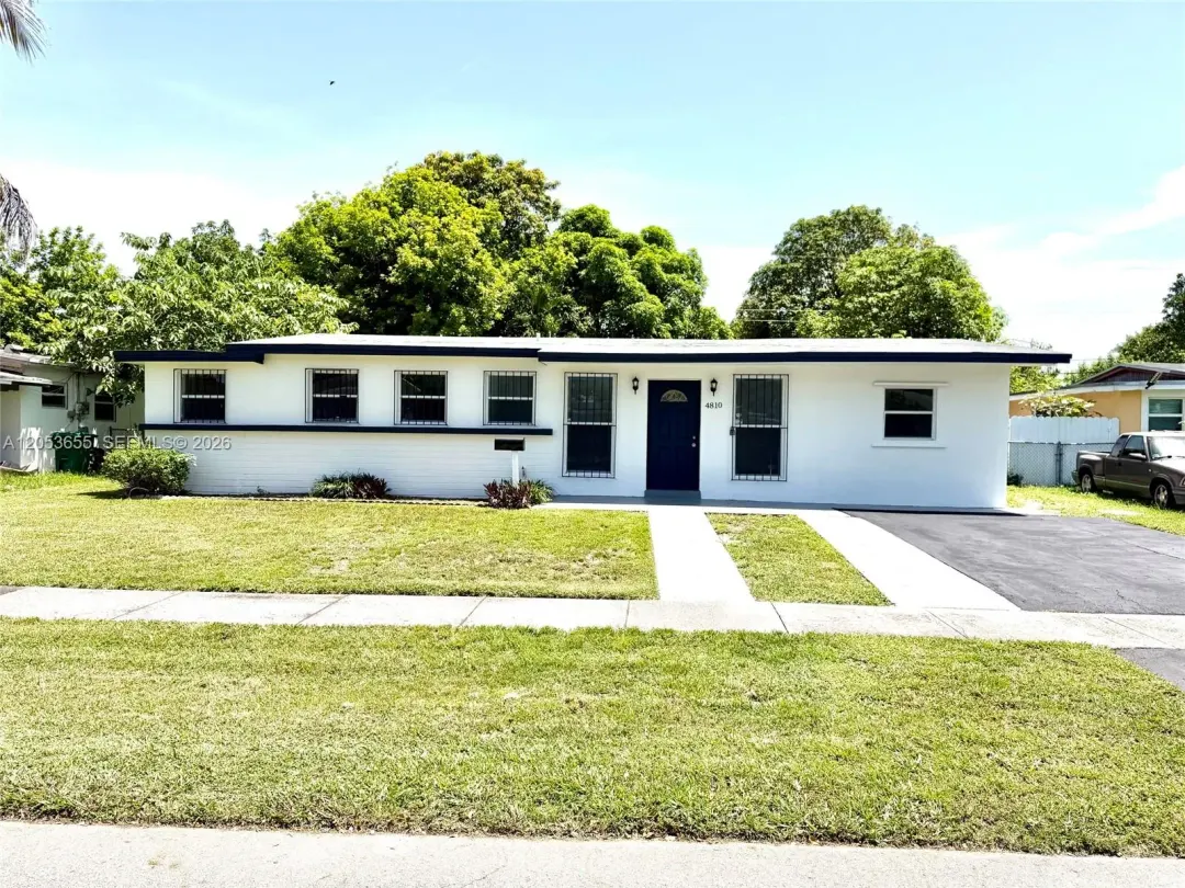 4810 NW 11th Place, Lauderhill, FL 33313