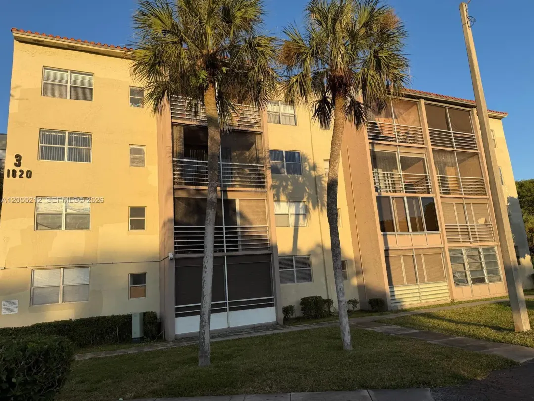 1820 SW 81st Avenue 3107, North Lauderdale, FL 33068