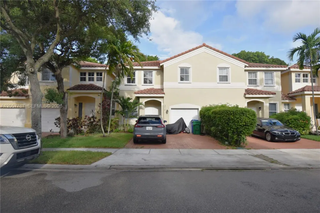 Address Withheld, Miramar, FL, 33027