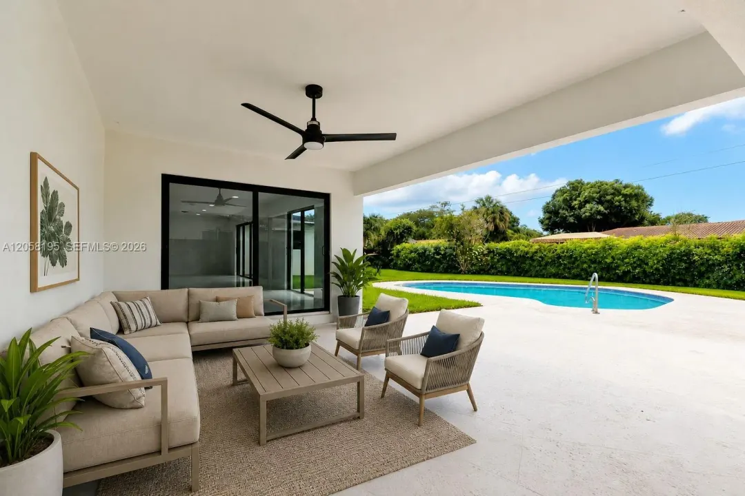 6940 NW 6th Street, Plantation, FL 33317