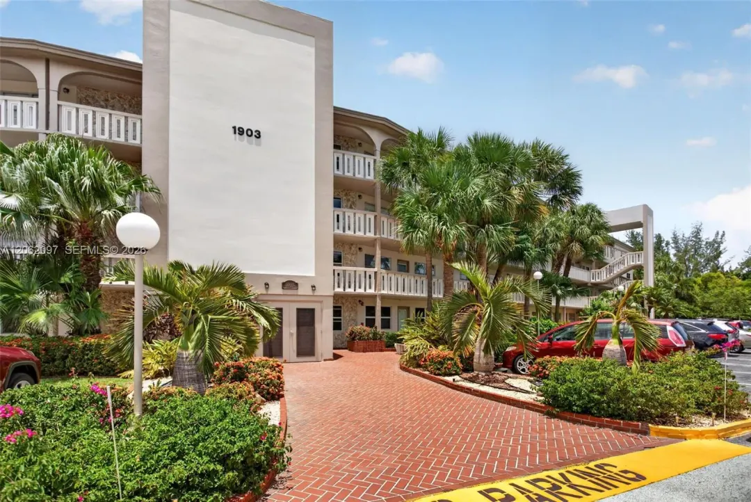1903 Bermuda Circle D2, Coconut Creek, FL 33066