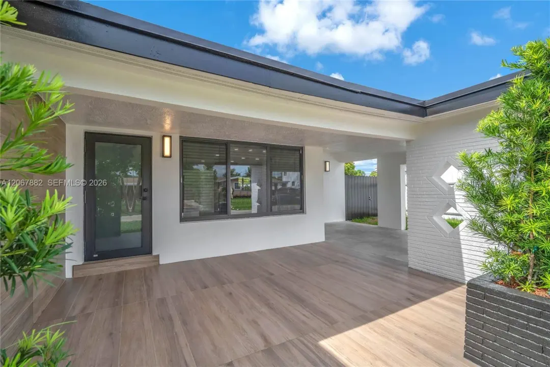 2840 SW 5th Street, Fort Lauderdale, FL 33312