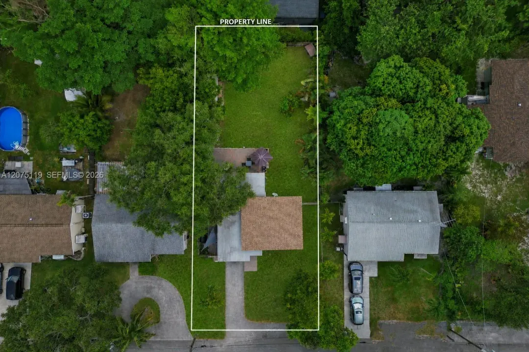 2701 Garfield Street, Hollywood, FL 33020
