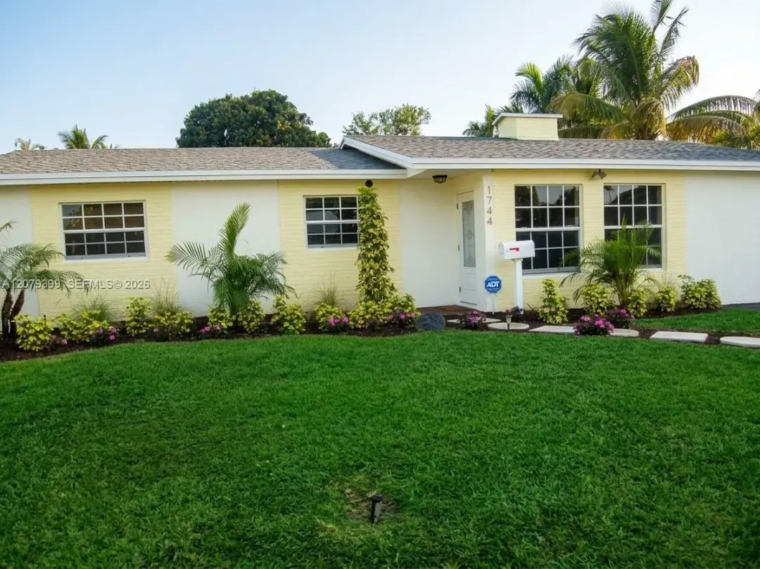 1744 SW 4th Street, Fort Lauderdale, FL, 33312