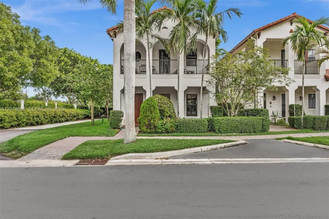 8397 NW 38th Street, Cooper City, FL 33024