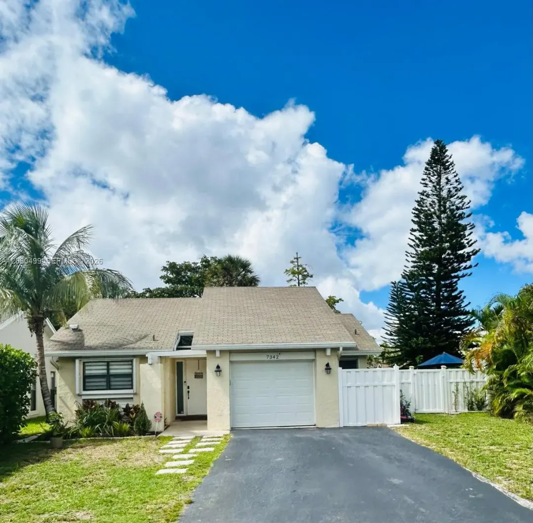 7342 NW 38th Place, Coral Springs, FL 33065