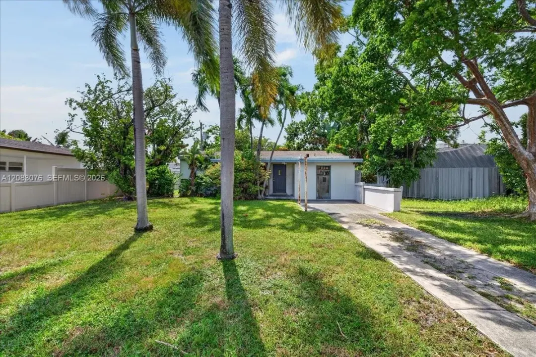 5619 NE 6th Avenue, Oakland Park, FL, 33334
