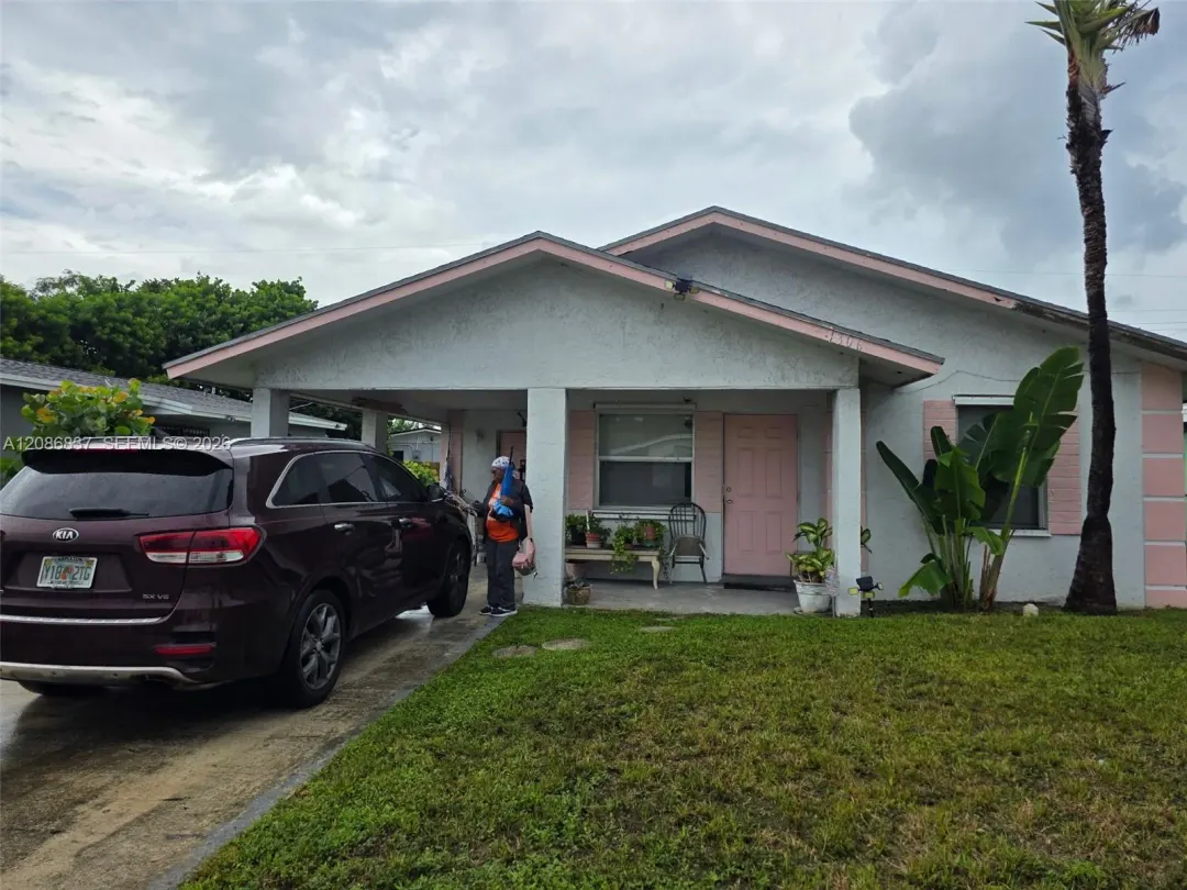 1306 W 23rd Street, Riviera Beach, FL, 33408