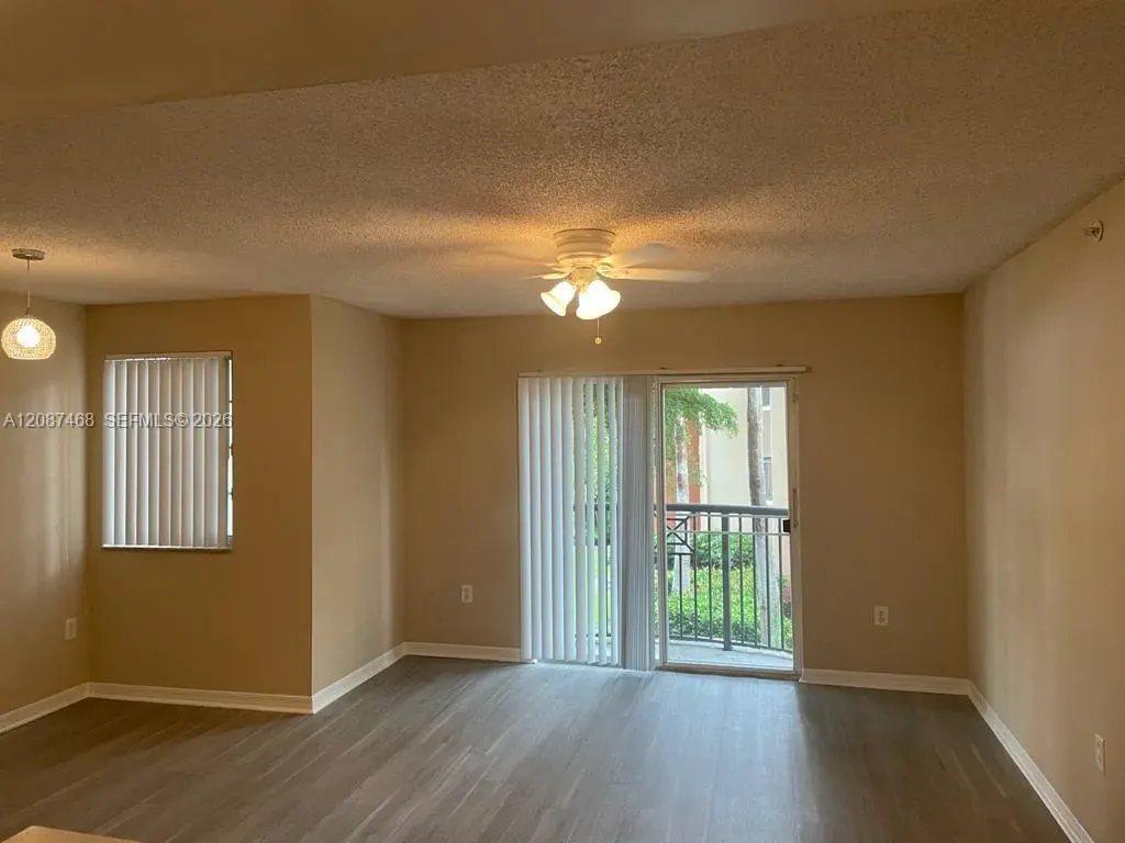 4195 N Haverhill Road, Unit 318, West Palm Beach, FL, 33417