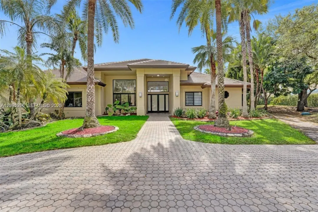 3320 Bridle Path Lane, Weston, FL 33331