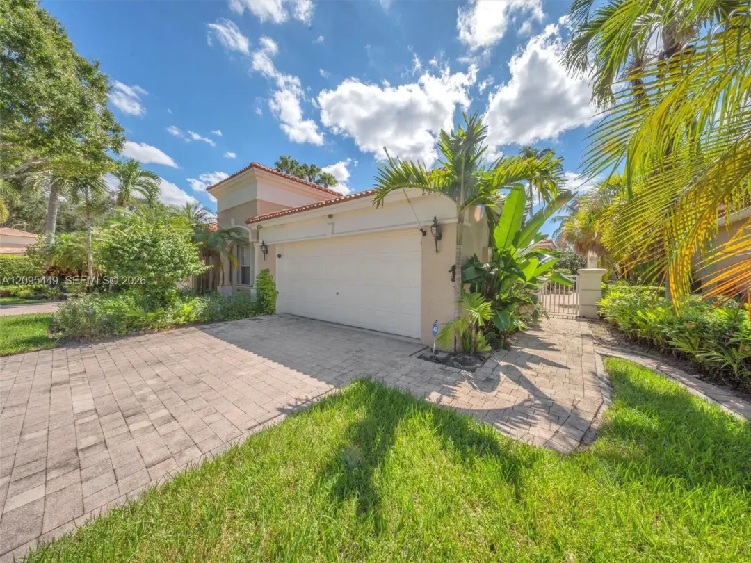 2418 Sandy Cay, West Palm Beach, FL 33411