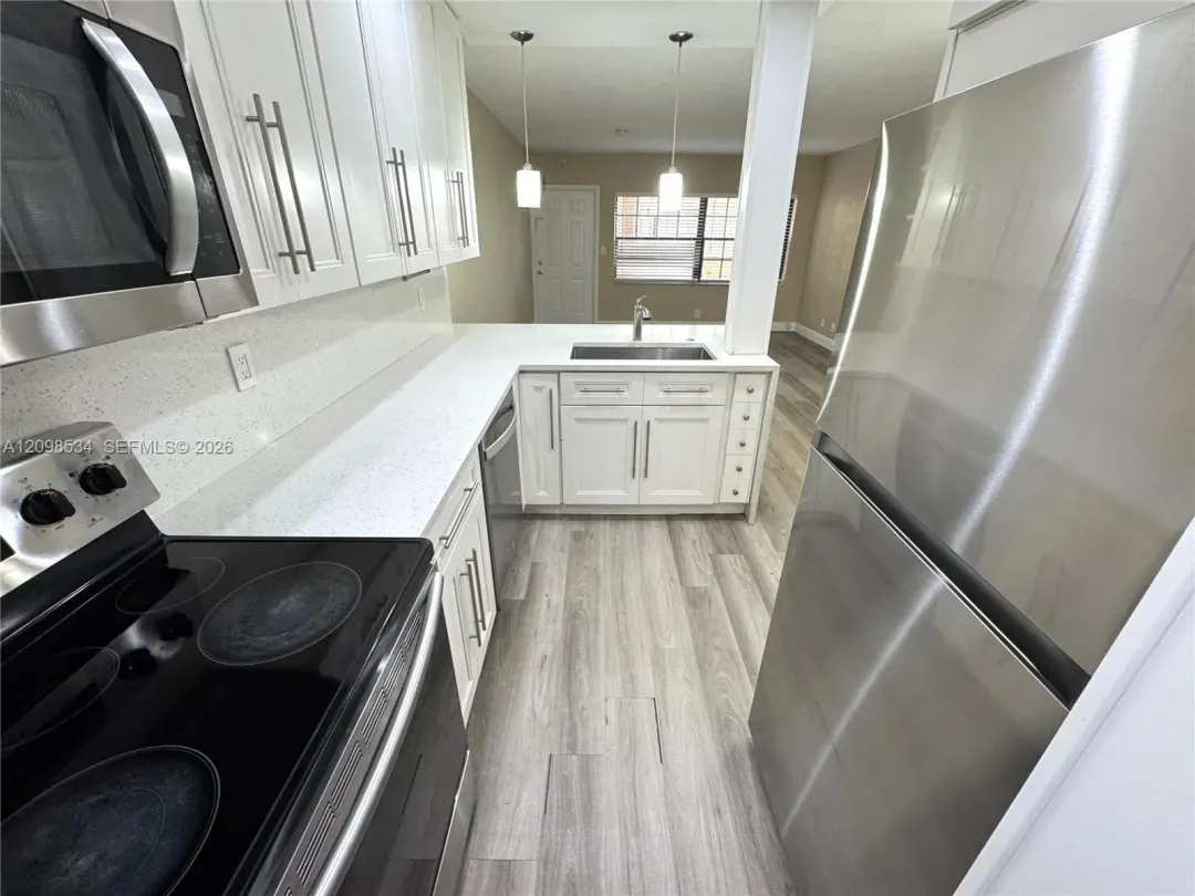 Address Withheld, Coral Springs, FL 33065