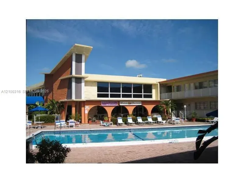 26 Diplomat Parkway 2356, Hallandale Beach, FL 33009